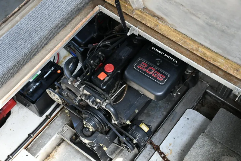 Slide: The Image of Lakeview 62'x14' 1995 - 23