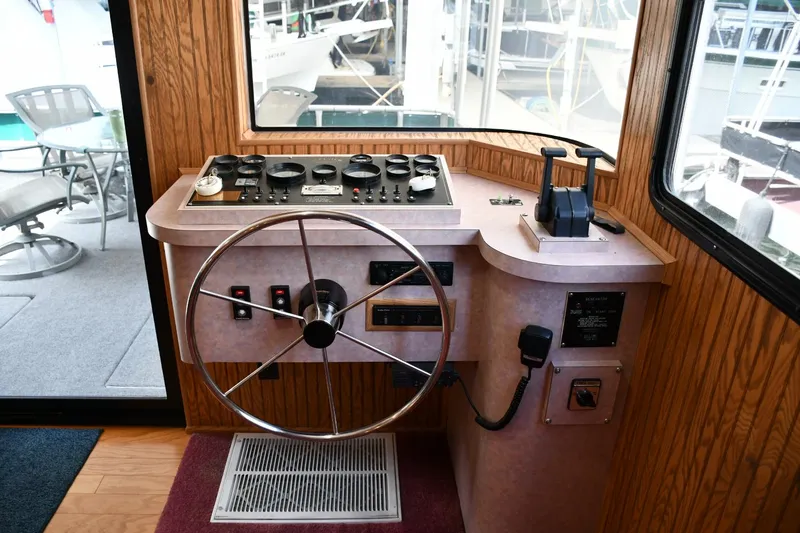 Slide: The Image of Lakeview 62'x14' 1995 - 8