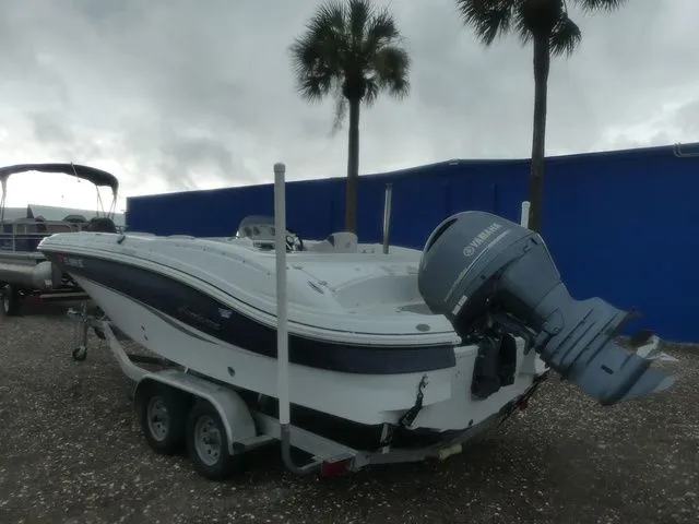 Slide: The Image of Hurricane SunDeck Sport 203 OB 2018 - 6