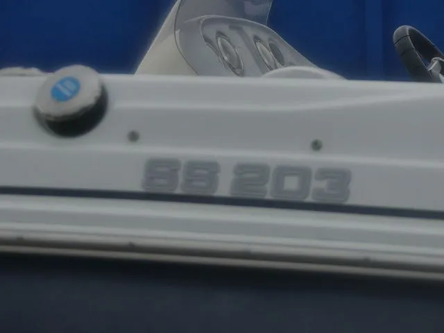 Slide: The Image of Hurricane SunDeck Sport 203 OB 2018 - 9