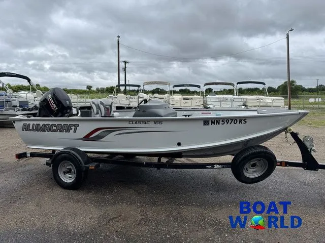 Slide: The Image of Alumacraft Classic 165 2011 - 34