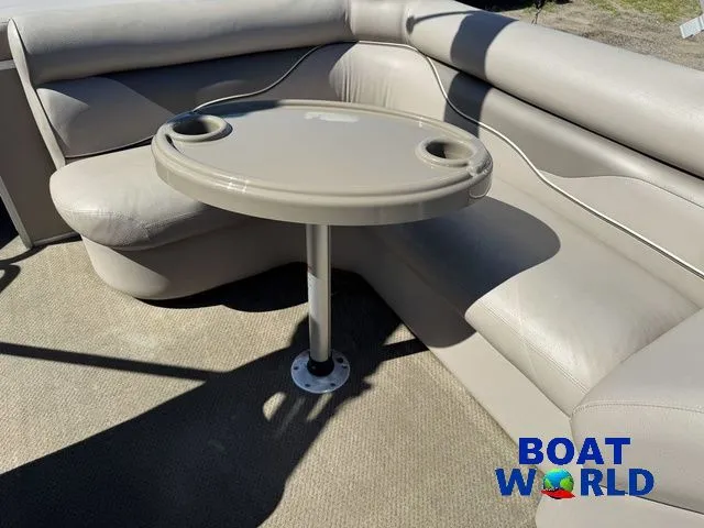 Slide: The Image of Premier Sunsation 200 Pontoon 2010 - 30