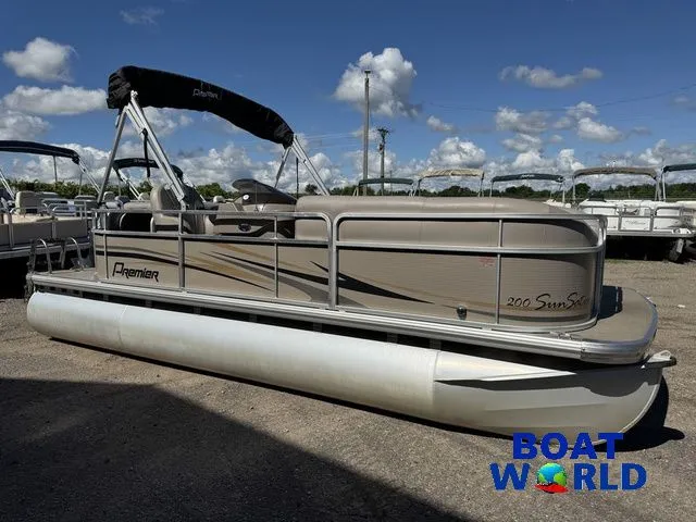 Slide: The Image of Premier Sunsation 200 Pontoon 2010 - 32