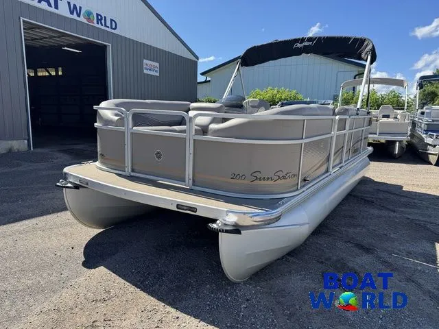 Slide: The Image of Premier Sunsation 200 Pontoon 2010 - 36