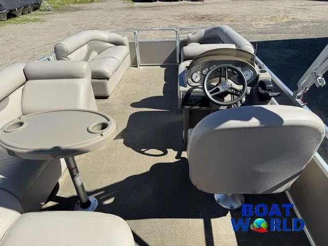 Slide: The Image of Premier Sunsation 200 Pontoon 2010 - 6