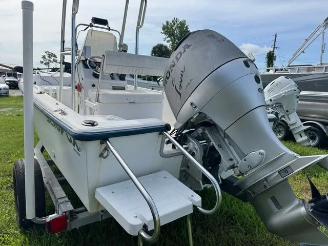 Slide: The Image of Sea Fox 17 2001 - 8