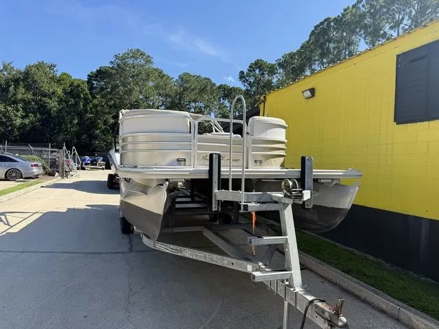 Slide: The Image of Sea Chaser 8524 CLASSIC 2016 - 4