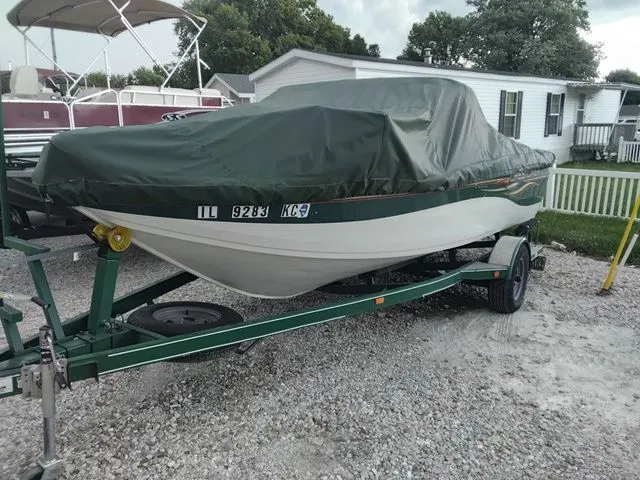 Slide: The Image of Crestliner Sport Angler 1750 2007 - 3