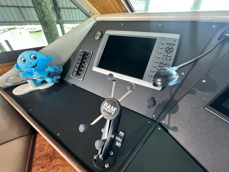 Slide: The Image of Hatteras 65 Convertible 1988 - 119