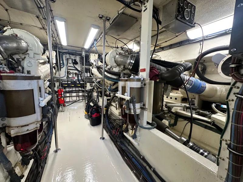 Slide: The Image of Hatteras 65 Convertible 1988 - 123