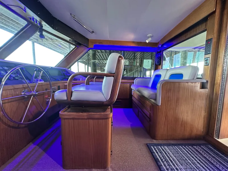 Slide: The Image of Hatteras Enclosed Bridge Sportfish 1988 - 106