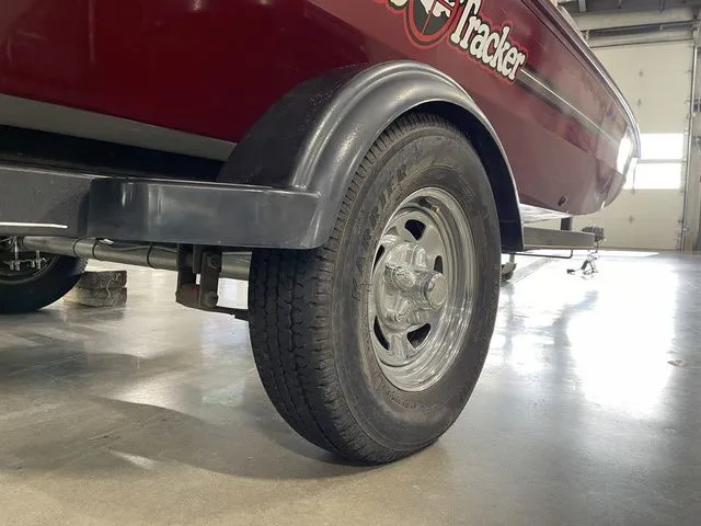 Slide: The Image of Tracker Bass Tracker Classic XL 2021 - 4