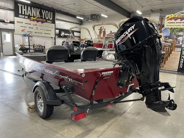 Slide: The Image of Tracker Bass Tracker Classic XL 2021 - 8