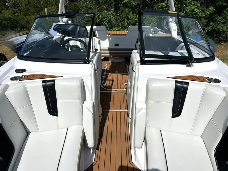 Slide: The Image of Nautique Super Air Nautique G23 2014 - 63