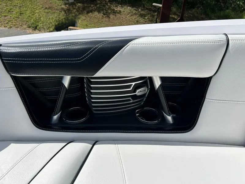 Slide: The Image of Nautique Super Air Nautique G23 2014 - 71