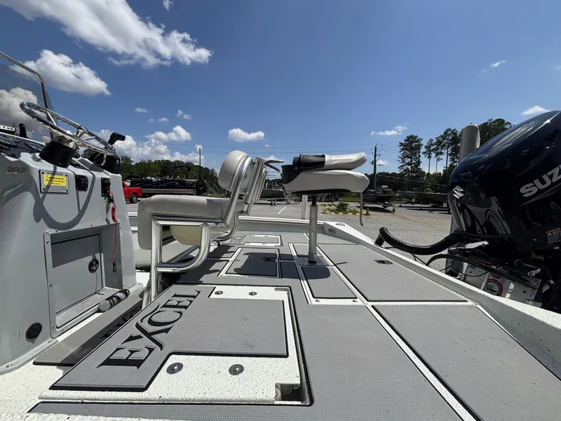 Slide: The Image of Excel Bay Pro 203 w/Suzuki 140HP Engine and Aluminum Trailer Included 2021 - 34