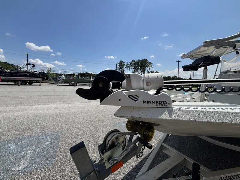 Slide: The Image of Excel Bay Pro 203 w/Suzuki 140HP Engine and Aluminum Trailer Included 2021 - 5