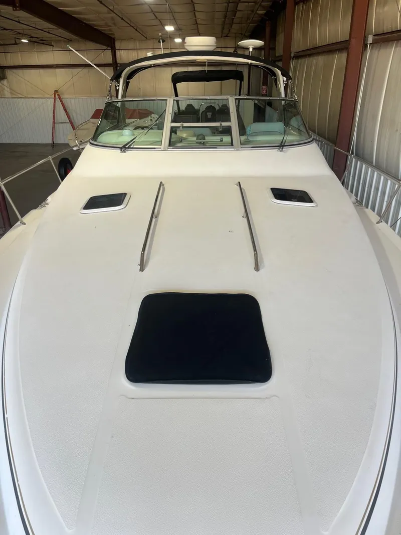 Slide: The Image of Sea Ray 330 Sundancer 1997 - 14