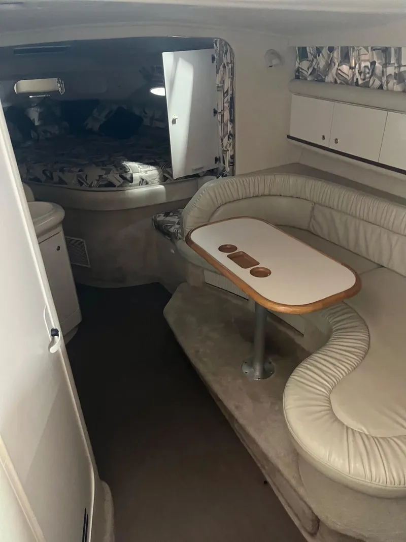 Slide: The Image of Sea Ray 330 Sundancer 1997 - 28