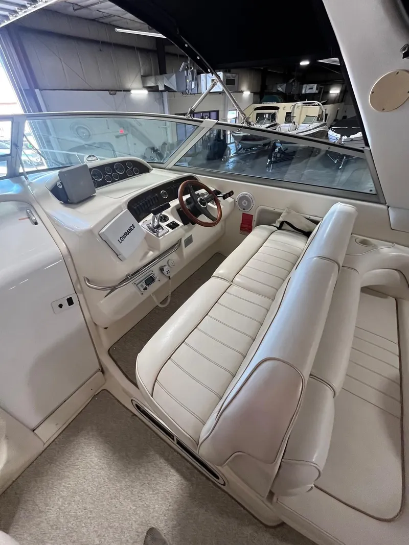 Slide: The Image of Sea Ray 330 Sundancer 1997 - 6