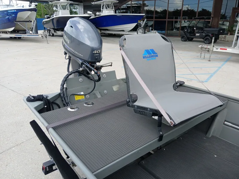 Slide: The Image of Southfork 16 CC 2000 - 9