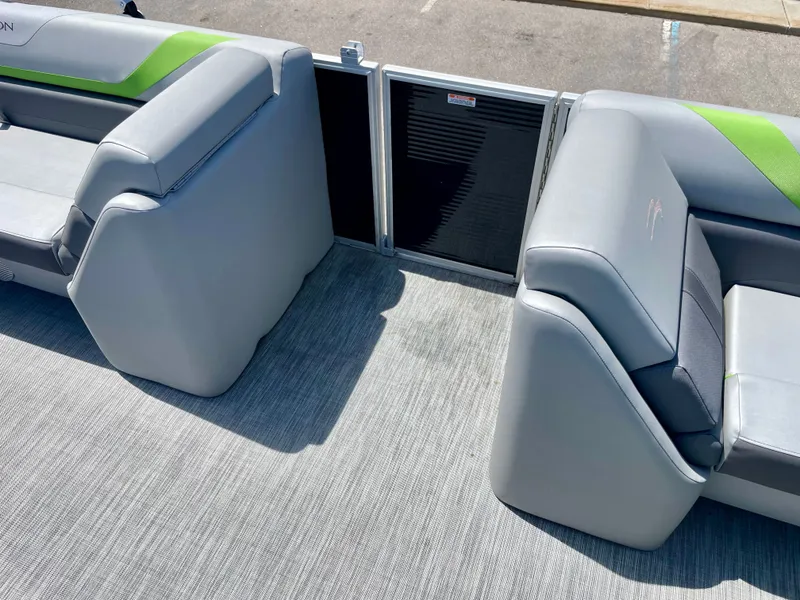 Slide: The Image of Bennington SX23 2021 - 10