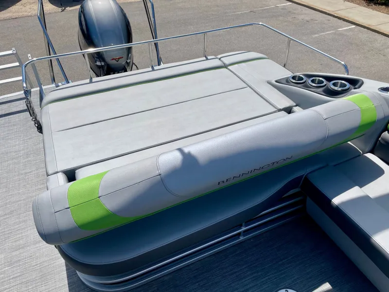 Slide: The Image of Bennington SX23 2021 - 16