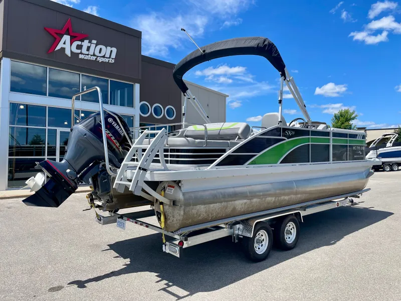 Slide: The Image of Bennington SX23 2021 - 3