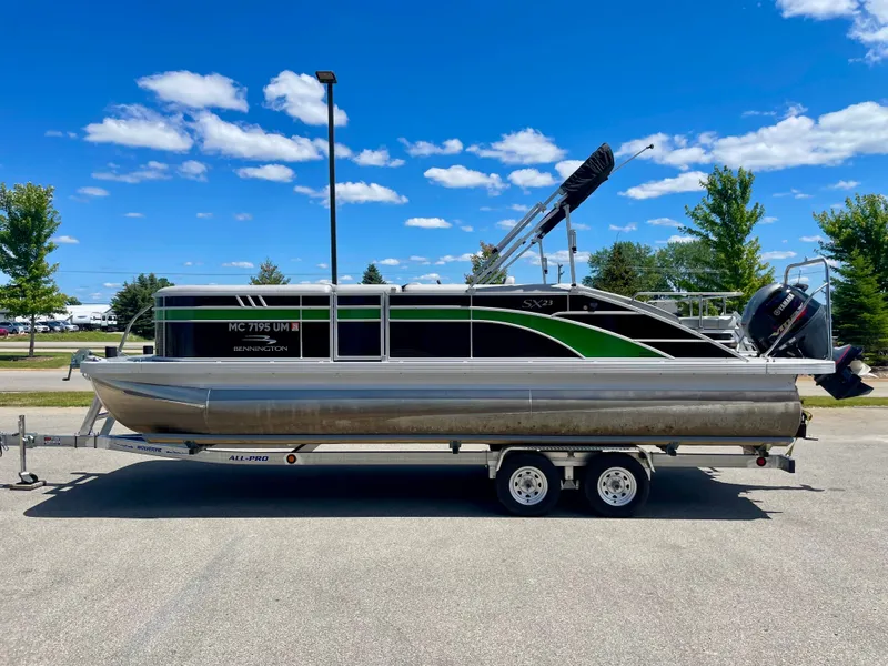 Slide: The Image of Bennington SX23 2021 - 6