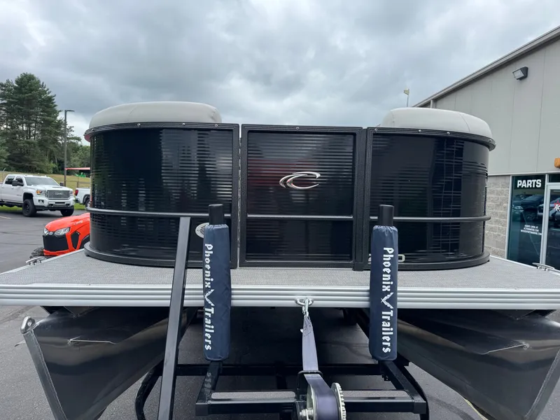 Slide: The Image of Crest Classic LX 220 SLC 2023 - 3