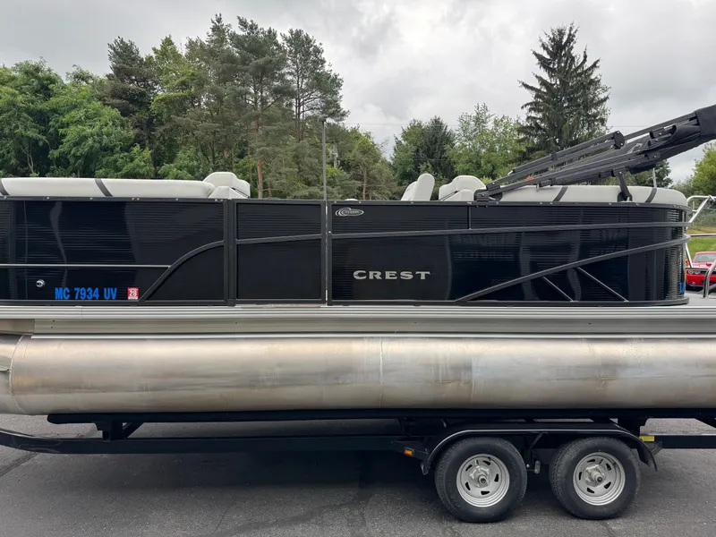 Slide: The Image of Crest Classic LX 220 SLC 2023 - 5