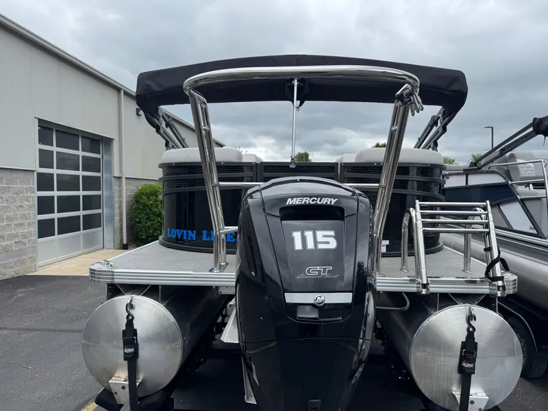 Slide: The Image of Crest Classic LX 220 SLC 2023 - 6