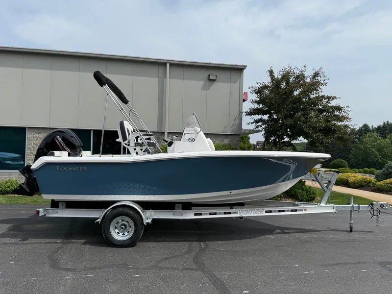 The Image of Tidewater 198 CC Adventure 2026 - 1