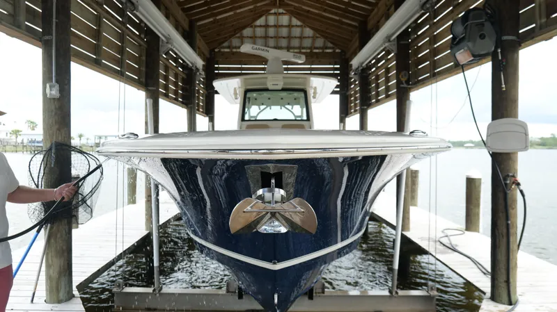 Slide: The Image of Scout 330 LXF 2022 - 57