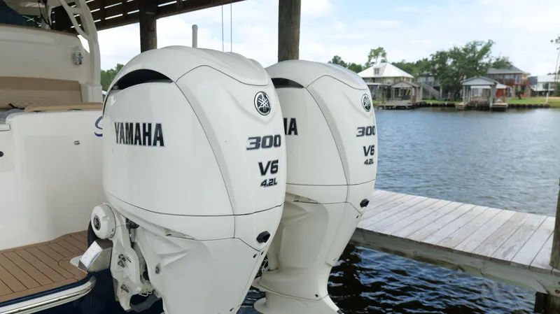 Slide: The Image of Scout 330 LXF 2022 - 58