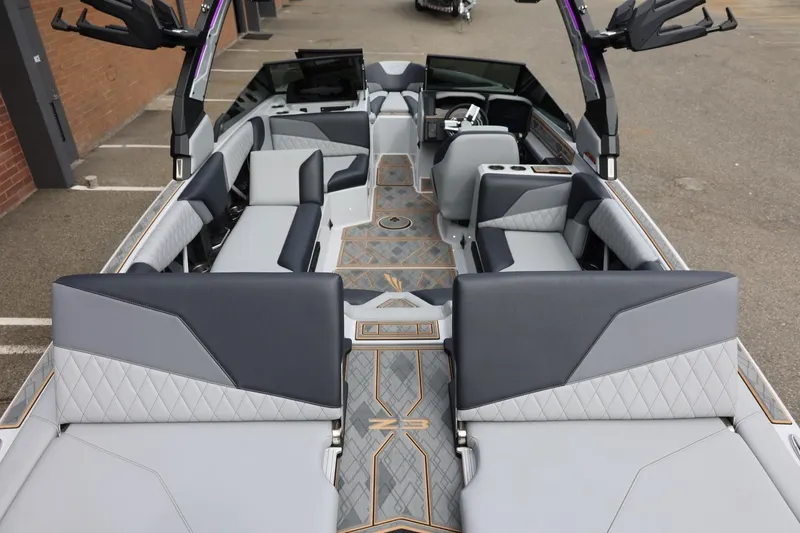 Slide: The Image of 2025 Tigé Z3 boat interior with luxurious seating and modern design. - 41