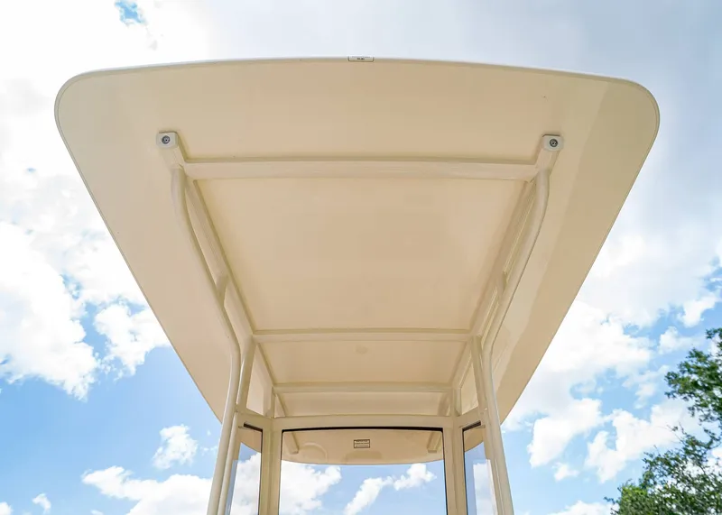 Slide: The Image of Scout 240 XSF 2026 - 13