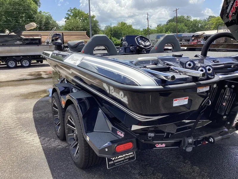 Slide: The Image of Bass Cat Puma STS 2025 - 16