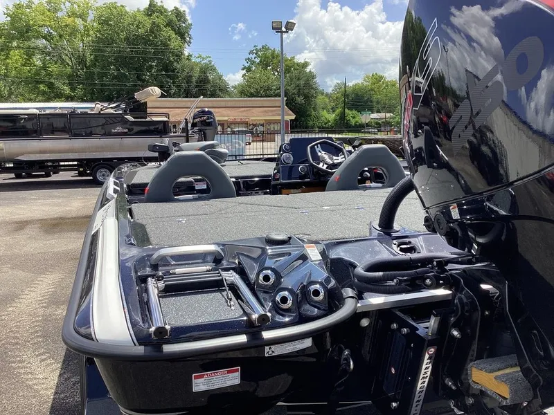 Slide: The Image of Bass Cat Puma STS 2025 - 17