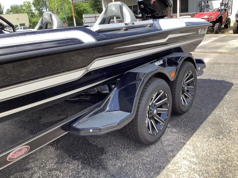 Slide: The Image of Bass Cat Puma STS 2025 - 24