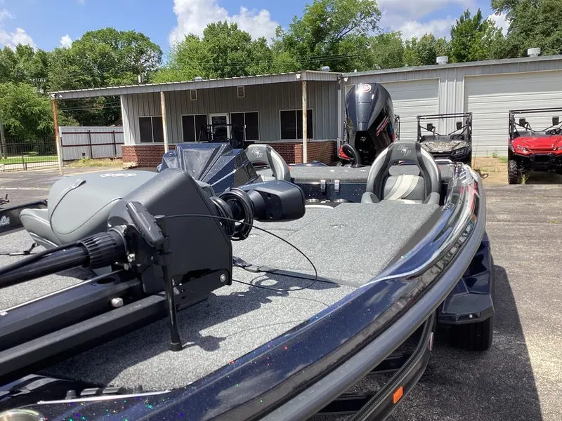 Slide: The Image of Bass Cat Puma STS 2025 - 25