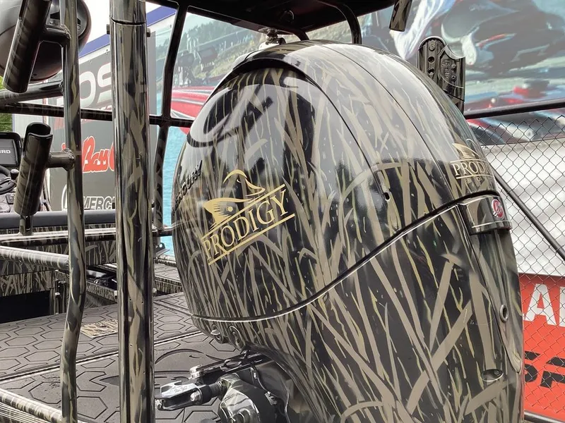 Slide: The Image of Prodigy 2070 Console - Center 2023 - 10