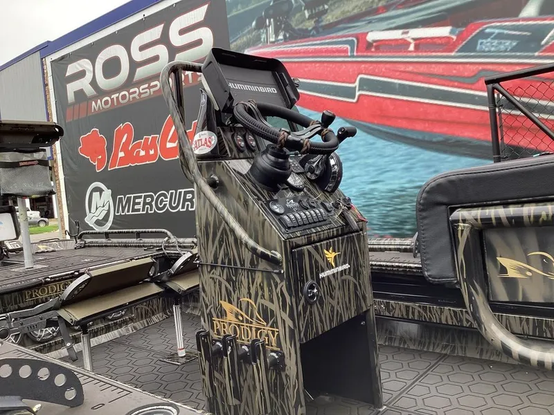 Slide: The Image of Prodigy 2070 Console - Center 2023 - 30