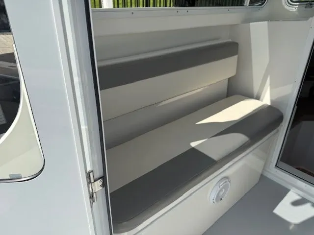 Slide: The Image of Steiger Craft 255 Chesapeake Pilot House 2021 - 8