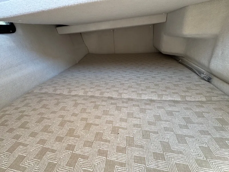 Slide: The Image of Cutwater C-288 Coupe 2026 - 38