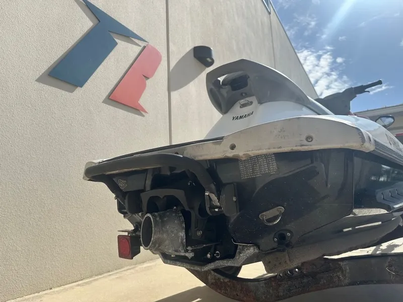 Slide: The Image of Yamaha V1® Sport 2015 - 9