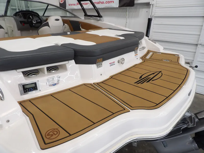 Slide: The Image of Chaparral 21SSI 2023 - 11