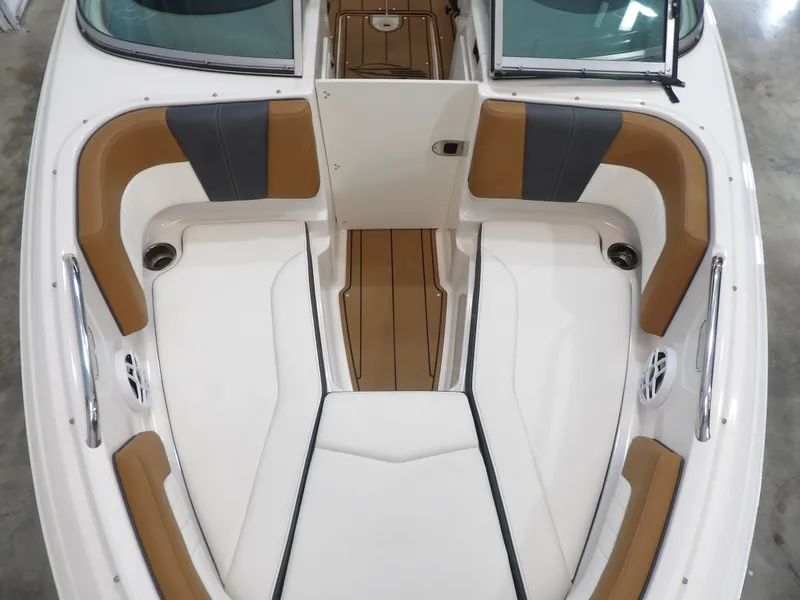 Slide: The Image of Chaparral 21SSI 2023 - 28