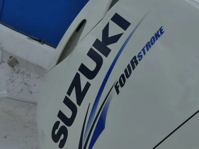 Slide: The Image of Key Largo 180 Cc 2017 - 11