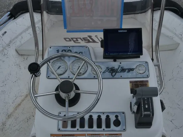 Slide: The Image of Key Largo 180 Cc 2017 - 18